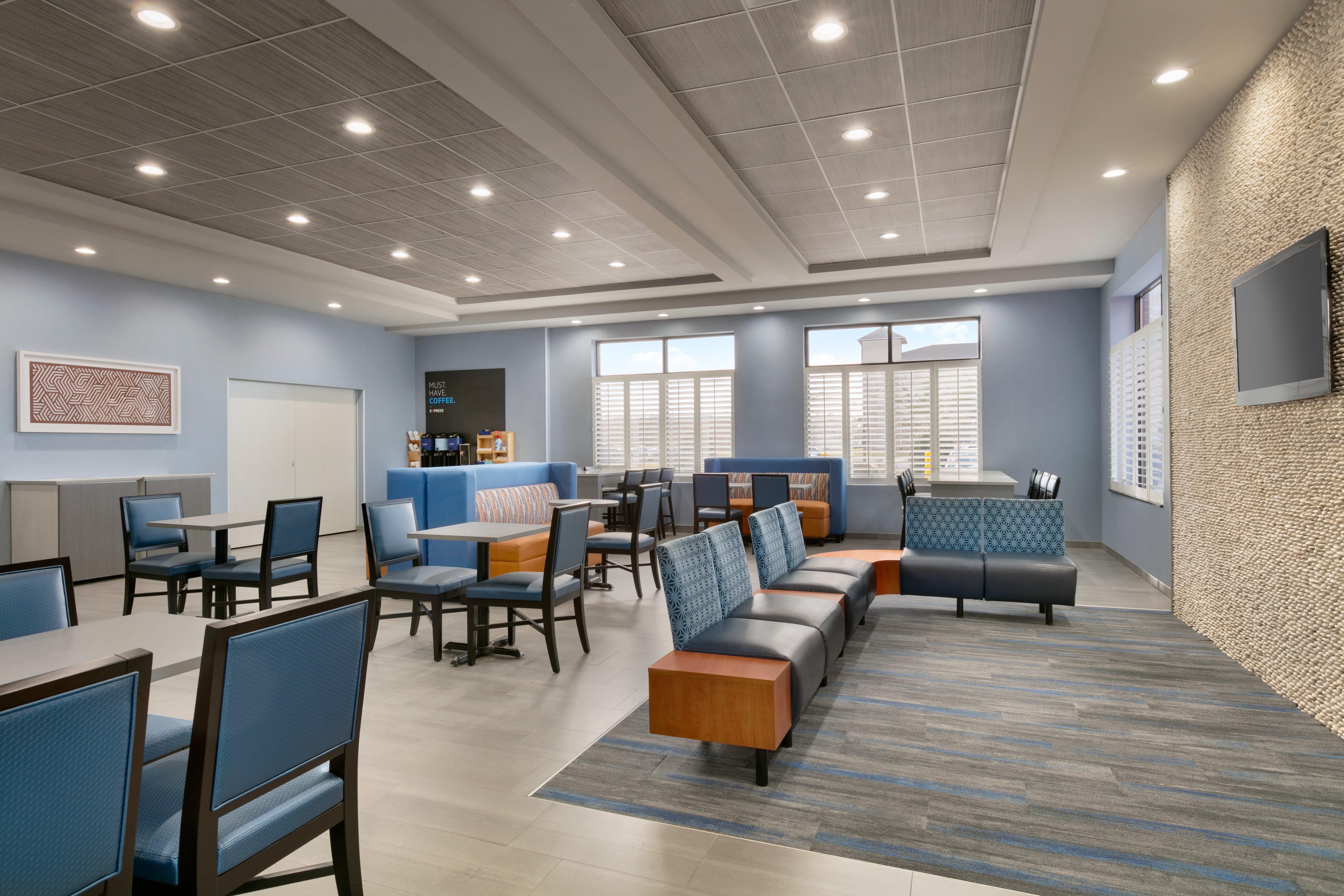 Holiday Inn Express Hotel & Suites Norfolk Airport By Ihg Εξωτερικό φωτογραφία