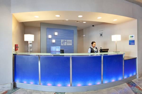 Holiday Inn Express Hotel & Suites Norfolk Airport By Ihg Εξωτερικό φωτογραφία