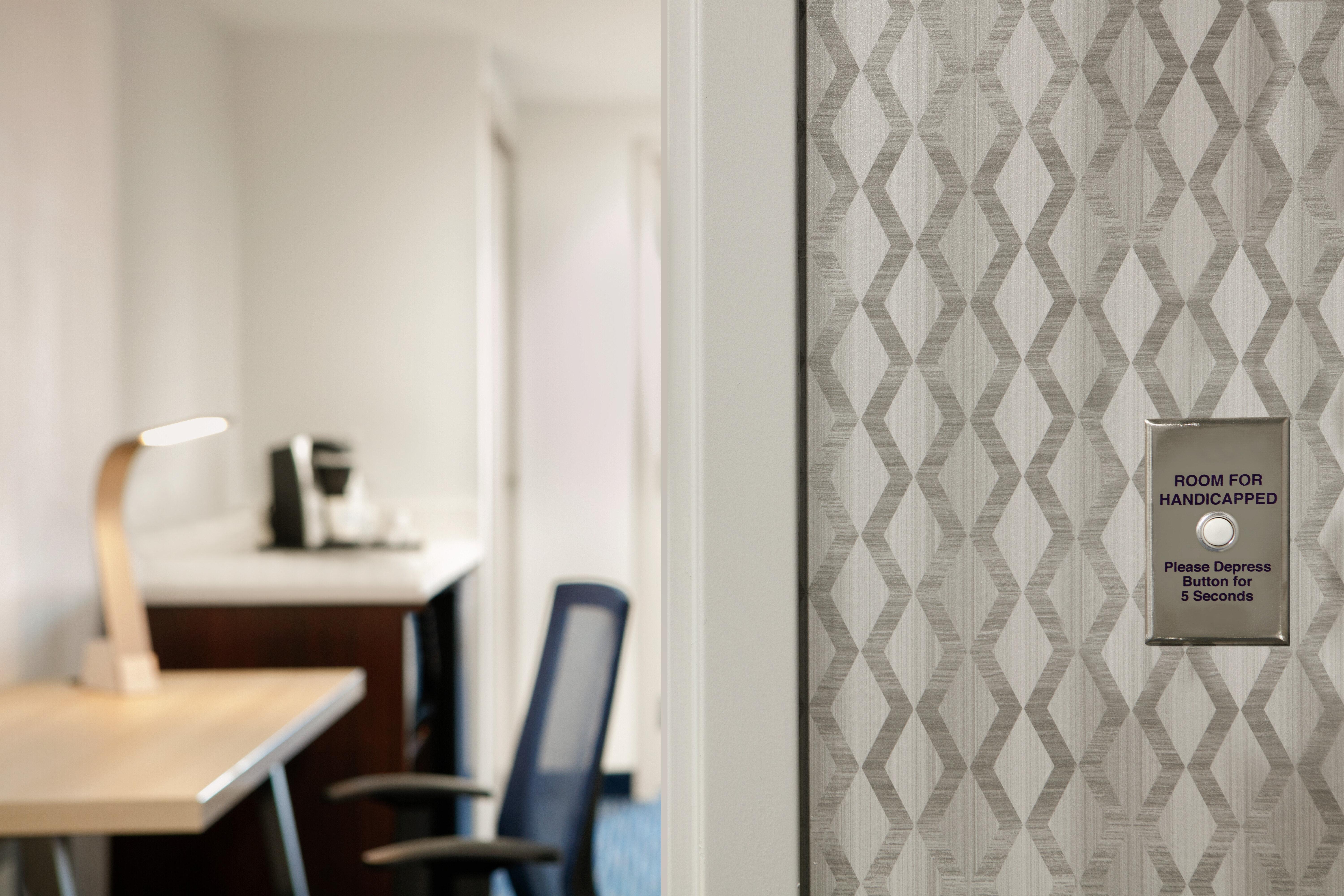 Holiday Inn Express Hotel & Suites Norfolk Airport By Ihg Εξωτερικό φωτογραφία
