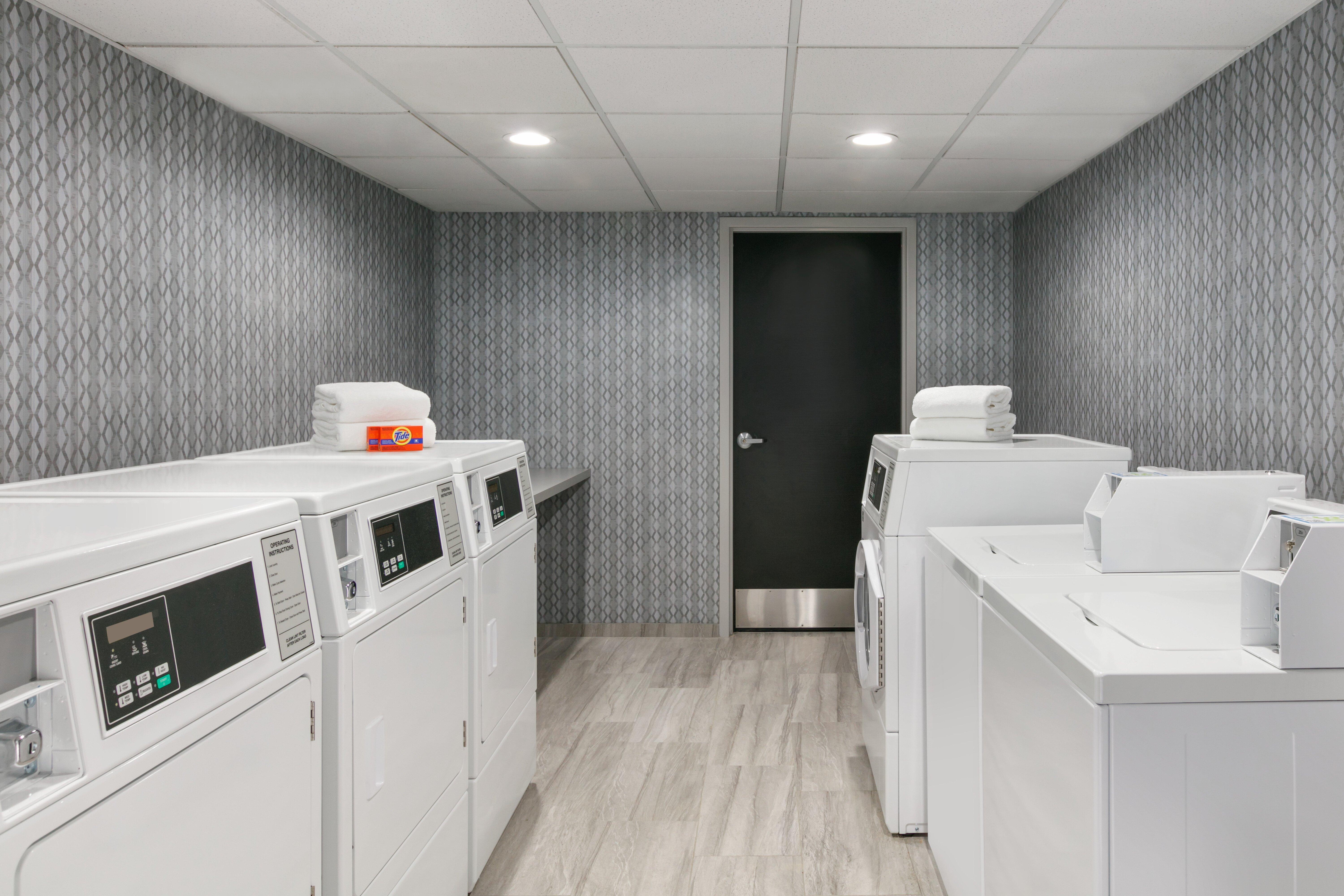 Holiday Inn Express Hotel & Suites Norfolk Airport By Ihg Εξωτερικό φωτογραφία