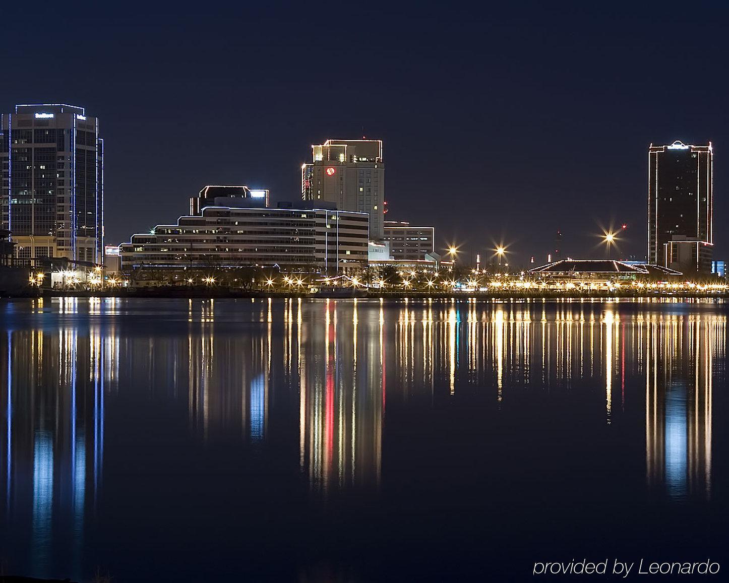 Holiday Inn Express Hotel & Suites Norfolk Airport By Ihg Εξωτερικό φωτογραφία